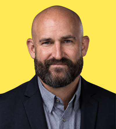 Man with beard and suit at Smart Marketer LIVE 2026 marketing conference